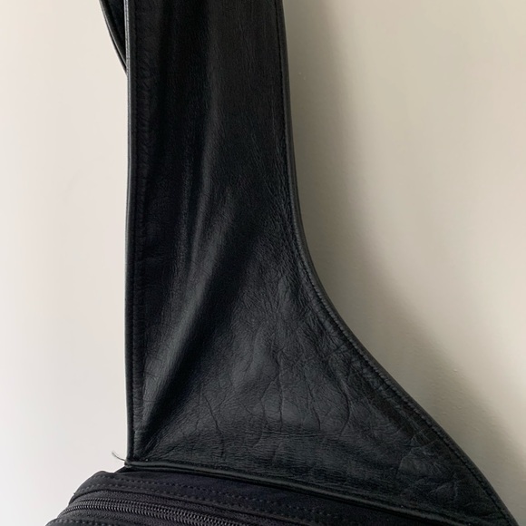 Crossbody bag - Picture 3 of 11